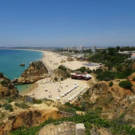 One Bedroom With Stunning Views Apartman