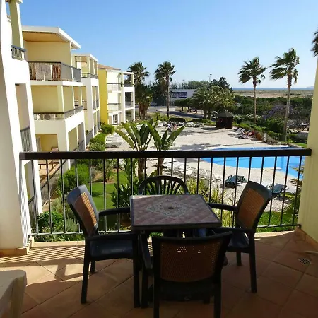 One Bedroom With Stunning Views