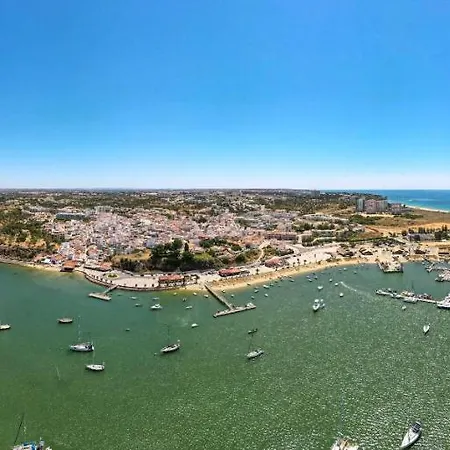Apartment One Bedroom With Stunning Views