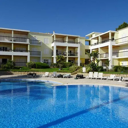 One Bedroom With Stunning Views Apartment